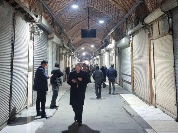 Closed shops at Tehran’s bazaar