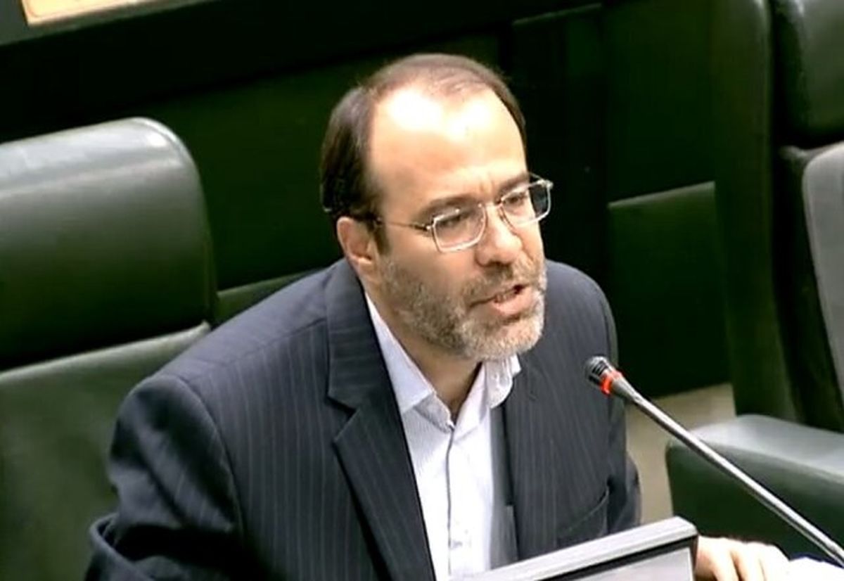 Iranian Lawmaker Warns Of Insecurity From Currency Devaluation