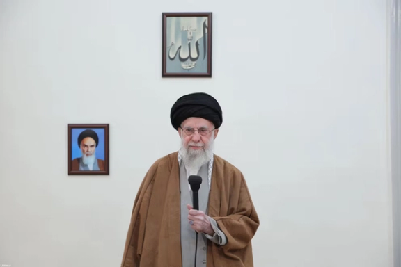 العربی الجدید: تهران خواستههای ترامپ درباره برنامه موشکی و نیروهای نیابتی را رد کرد