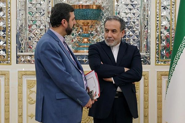 عباس عراقچی: باید در خصوص همکاری با آژانس انرژی اتمی تصمیم جدیدی بگیریم