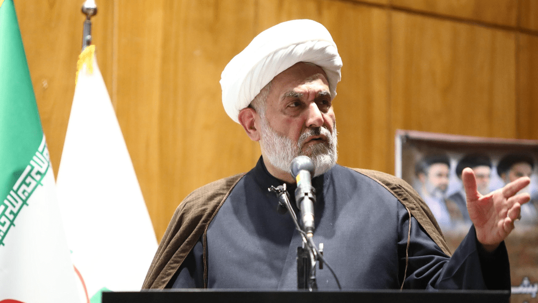 طائب: در برابر آمریکا تسلیم نمی‌شویم و «سفت می‌ایستیم» 