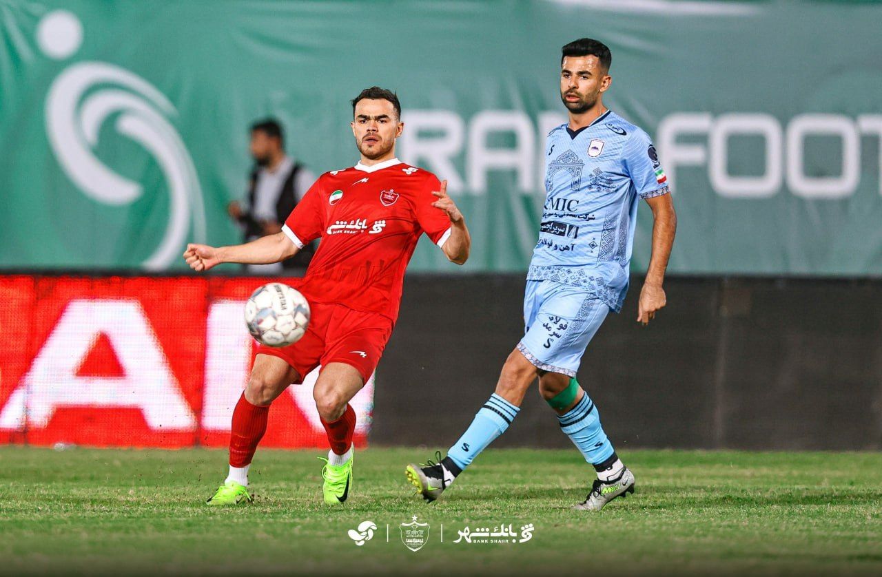 چادرملو ۰-۰ پرسپولیس؛ سرسختی تیم اخباری، دو امتیاز را در تختی از کف هاشمیان برد