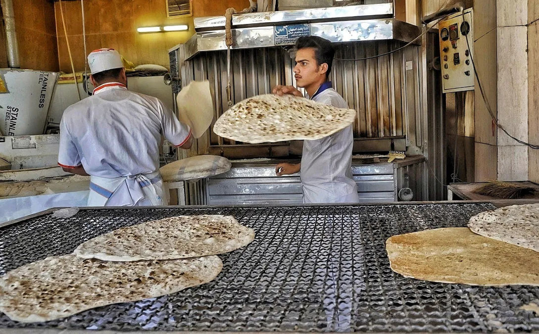 شهروندان از وضعیت نان می‌گویند؛ برکت سفره زیر سایه سنگین کمبود و گرانی