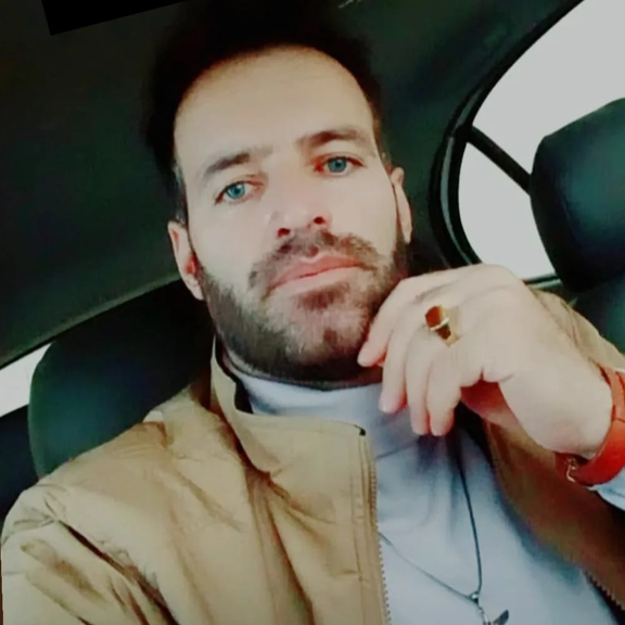 هومان شمس بیرانوند، اهل بیرانشهر، پس از بازداشت مورد ضرب و جرح شدید قرار گرفت