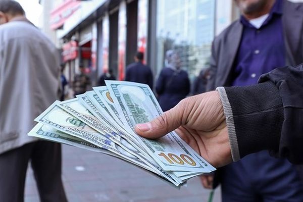 Iran Tightening Restrictions On Currency Exchange Businesses