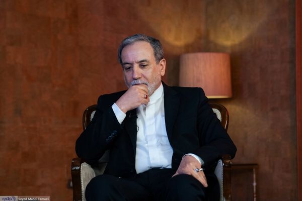 Iran's FM rules out talks with US, says nuclear deal needs revision