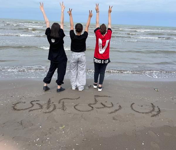 مشروع قانون الحجاب الجديد في إيران يكثف العقوبات وينتهك خصوصية المواطنين