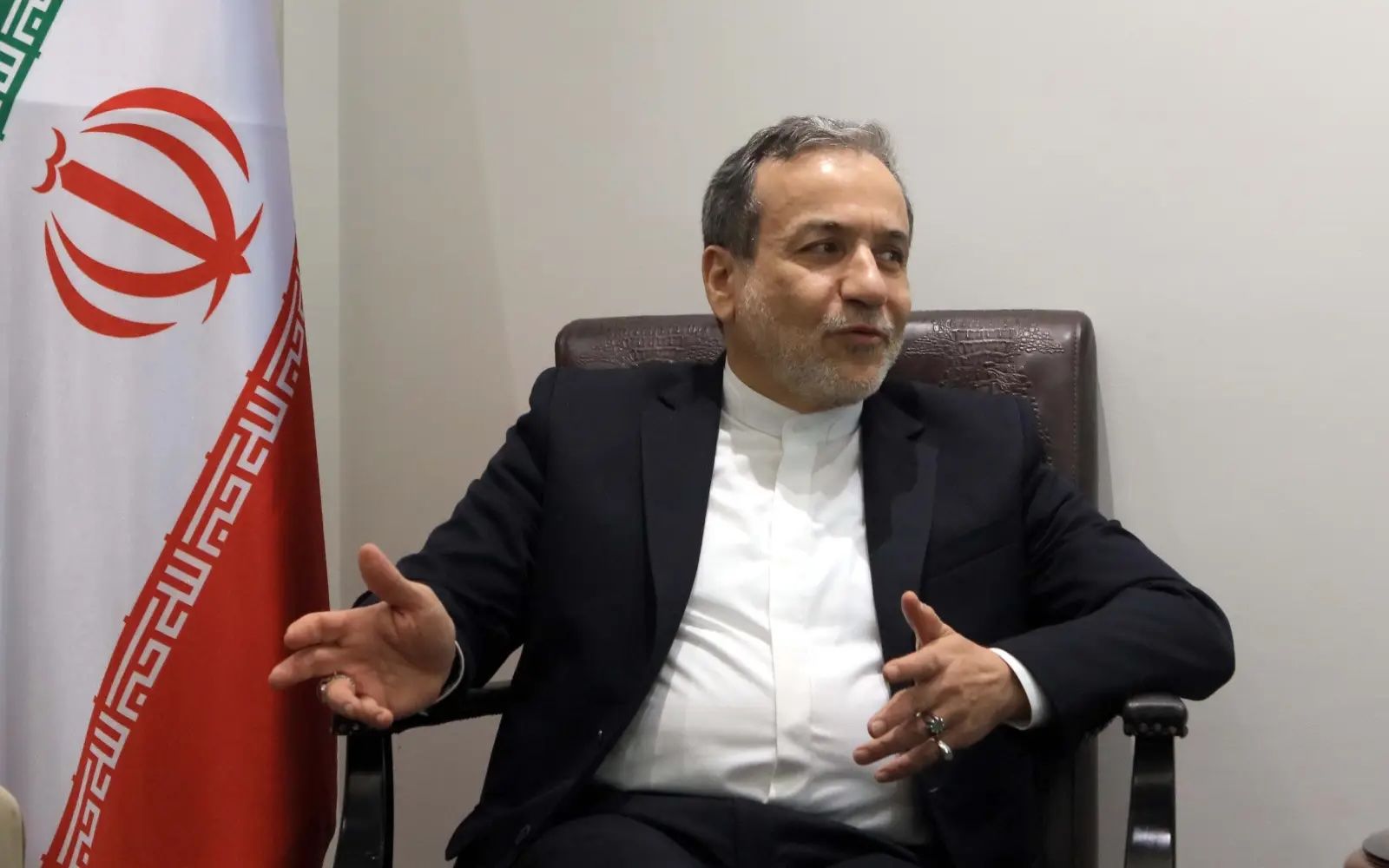 عراقچی درباره مذاکرات با آمریکا: هرگز از رفتن به اسلام‌آباد امتناع نکرده‌ایم