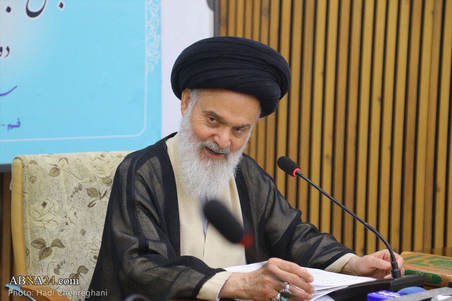 إمام جمعة قم: نقول بوضوح أمام الشعب إننا لن نوقف التخصيب