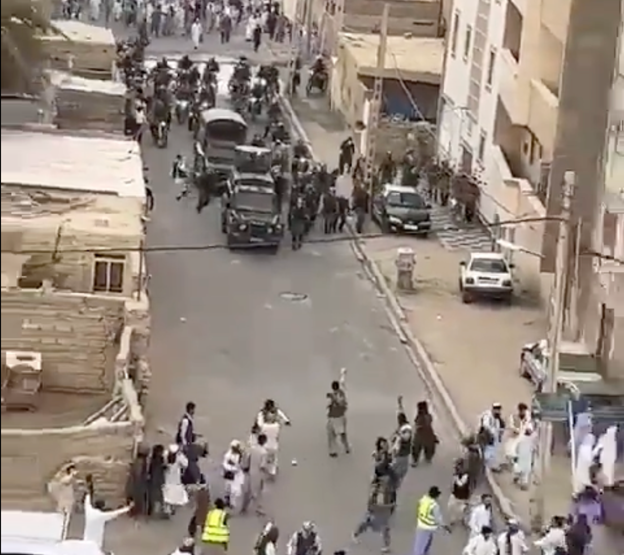 Iranian Regime Agents Attack Dissident Sunni Mosque In Zahedan