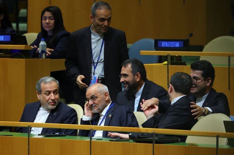 Iranian press sees diplomacy alive but narrowing after US response