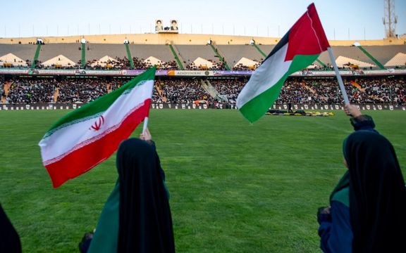 مراسم حکومت برای تبلیغ حجاب اجباری در میان سکوهای خالیمانده ورزشگاه آزادی