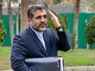 وزیر ارشاد: نسل جوان نمیداند انقلاب و جنگ چه افتخاری برایش خلق کرده است