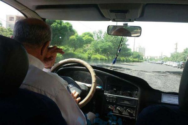 روزنامه هممیهن: بسیاری از اساتید دانشگاه برای تامین معاش در اسنپ کار میکنند