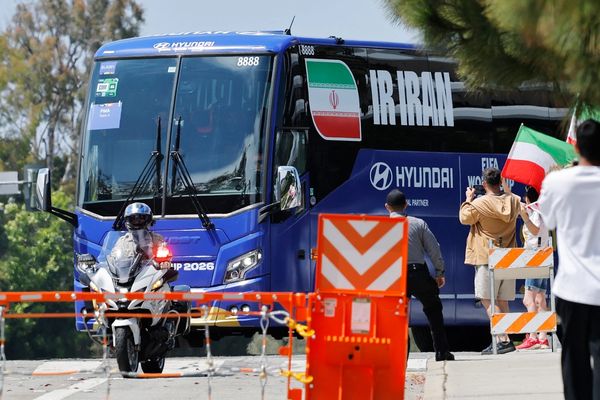 تیم ملی امروز عازم سیاتل میشود؛ ۱۳ عضو کاروان همچنان از ورود به آمریکا محروم هستند