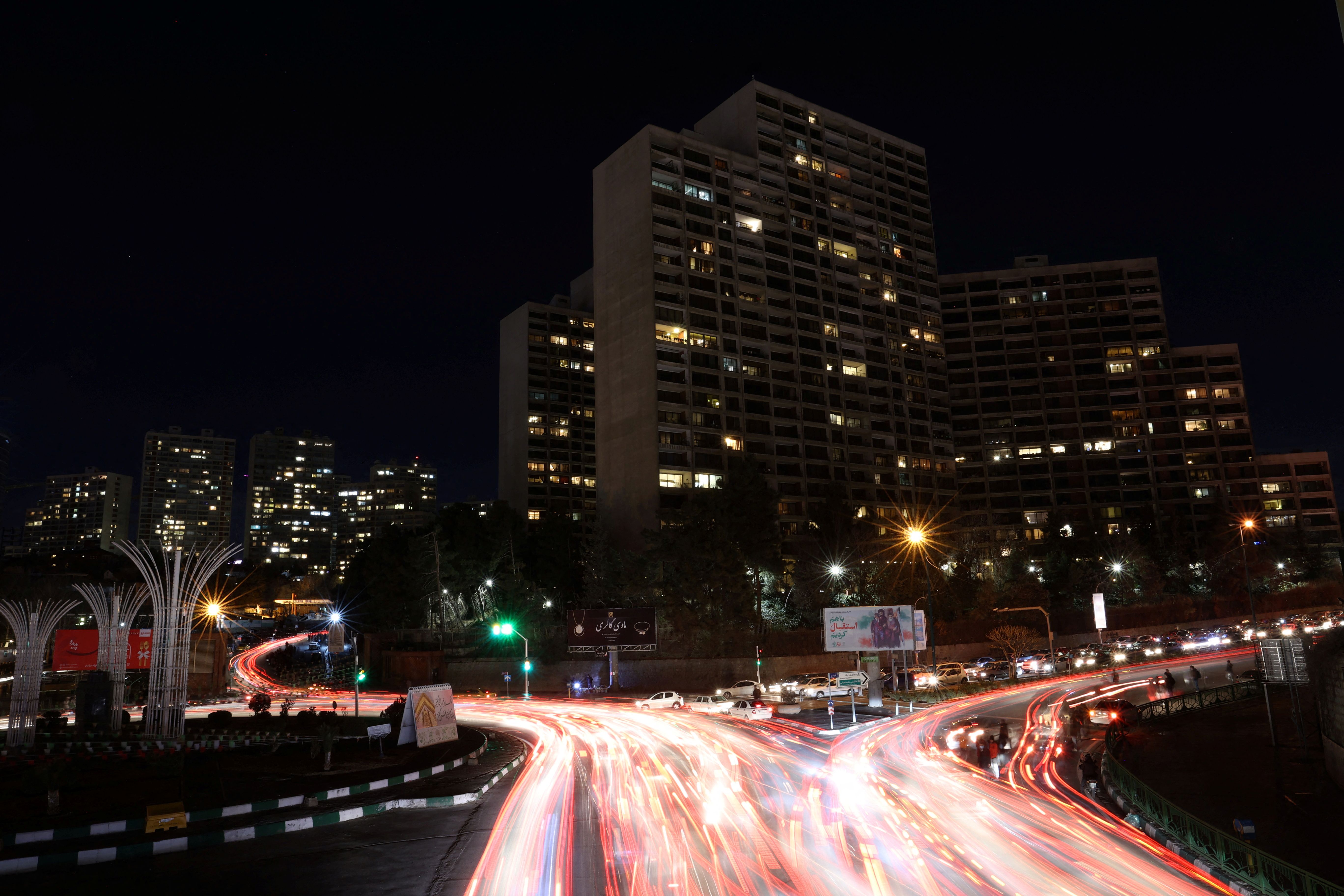 Academic Warns Of Potential For Civil War In Iran