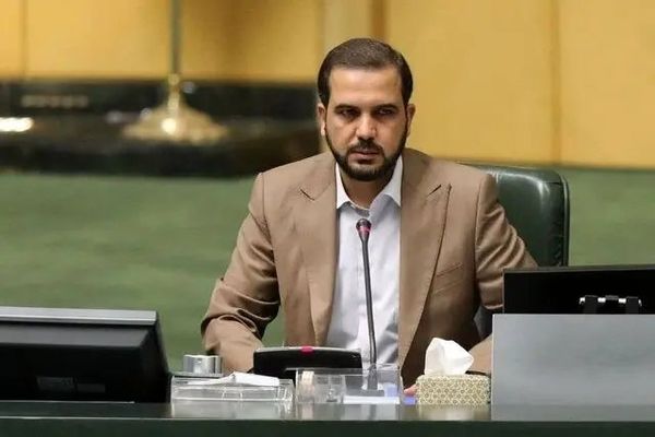 برلماني إيراني: ليس لدينا لا قائد للقوات المسلحة ولا رئيس للأركان ولا قائد للحرس الثوري