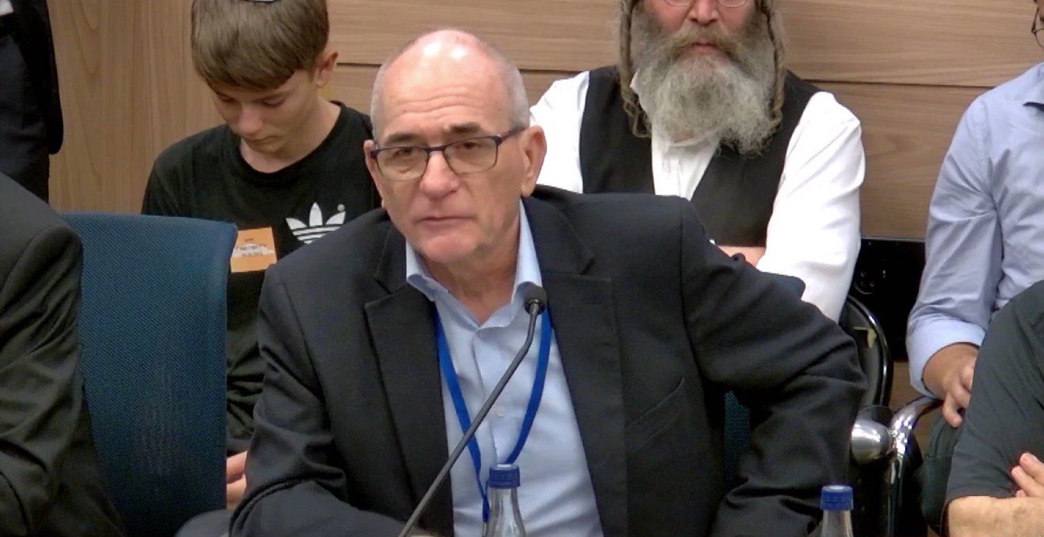 ژنرال اسرائیلی به ایران‌اینترنشنال: تهران از پول‌های آزاد شده برای سرکوب استفاده می‌کند