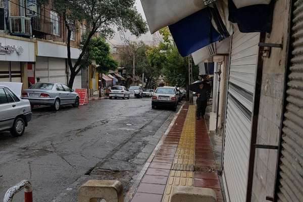 Businesses, Workers, Teachers Stage Strikes Across Iran