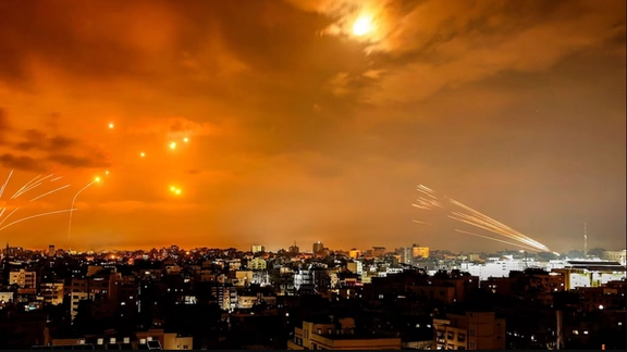 تشدید لحن تهران و انتشار گزارشها از آماده شدن جمهوری اسلامی برای حمله به اسرائیل