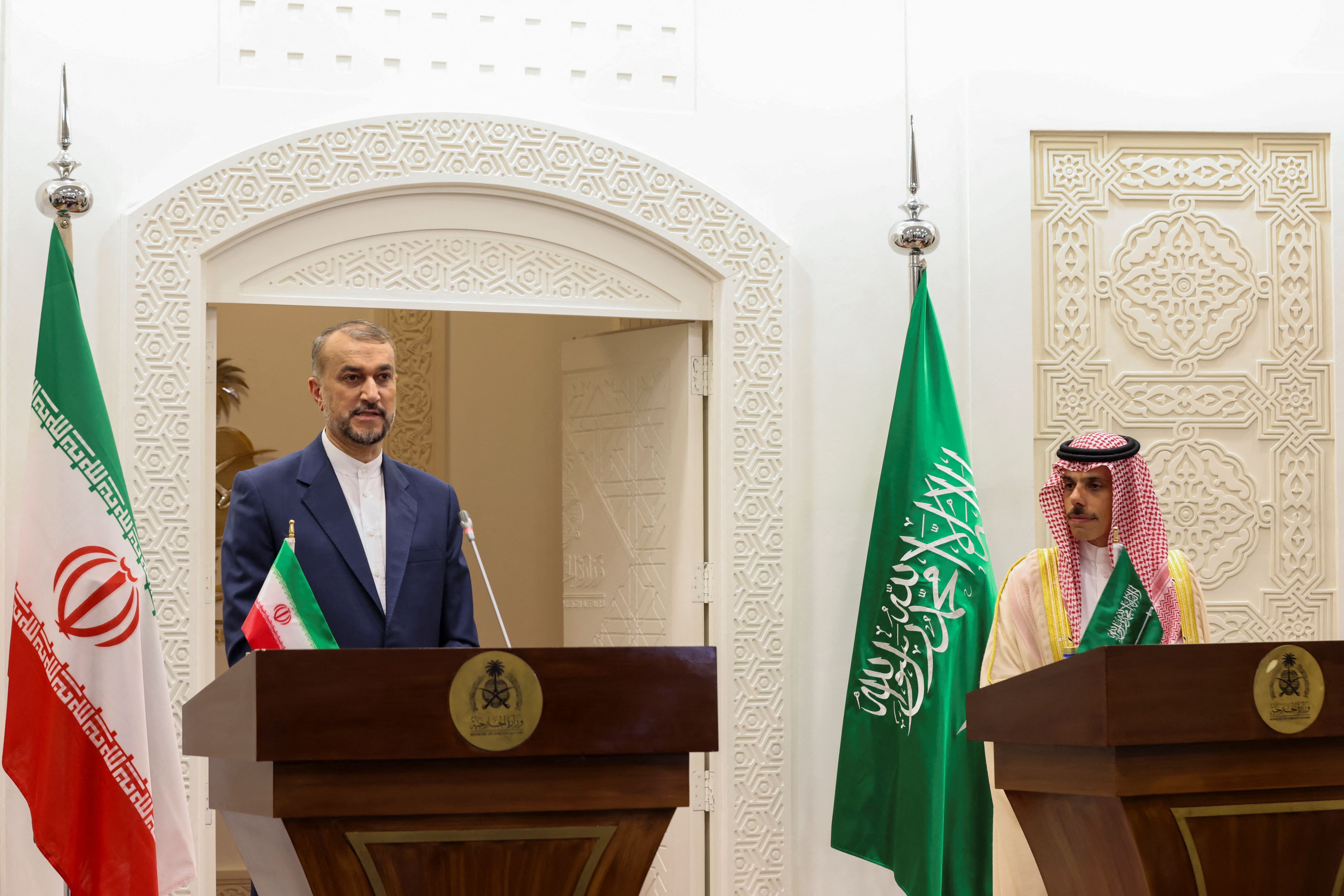 FMs Of Iran, Saudi Arabia Discuss Gaza Situation 