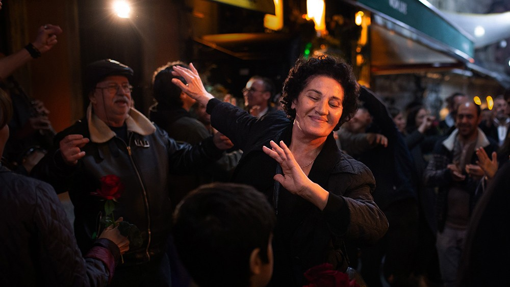 «محل تقاطع»؛ جست‌و‌جوی یک دختر ترنس در استانبول امروز 