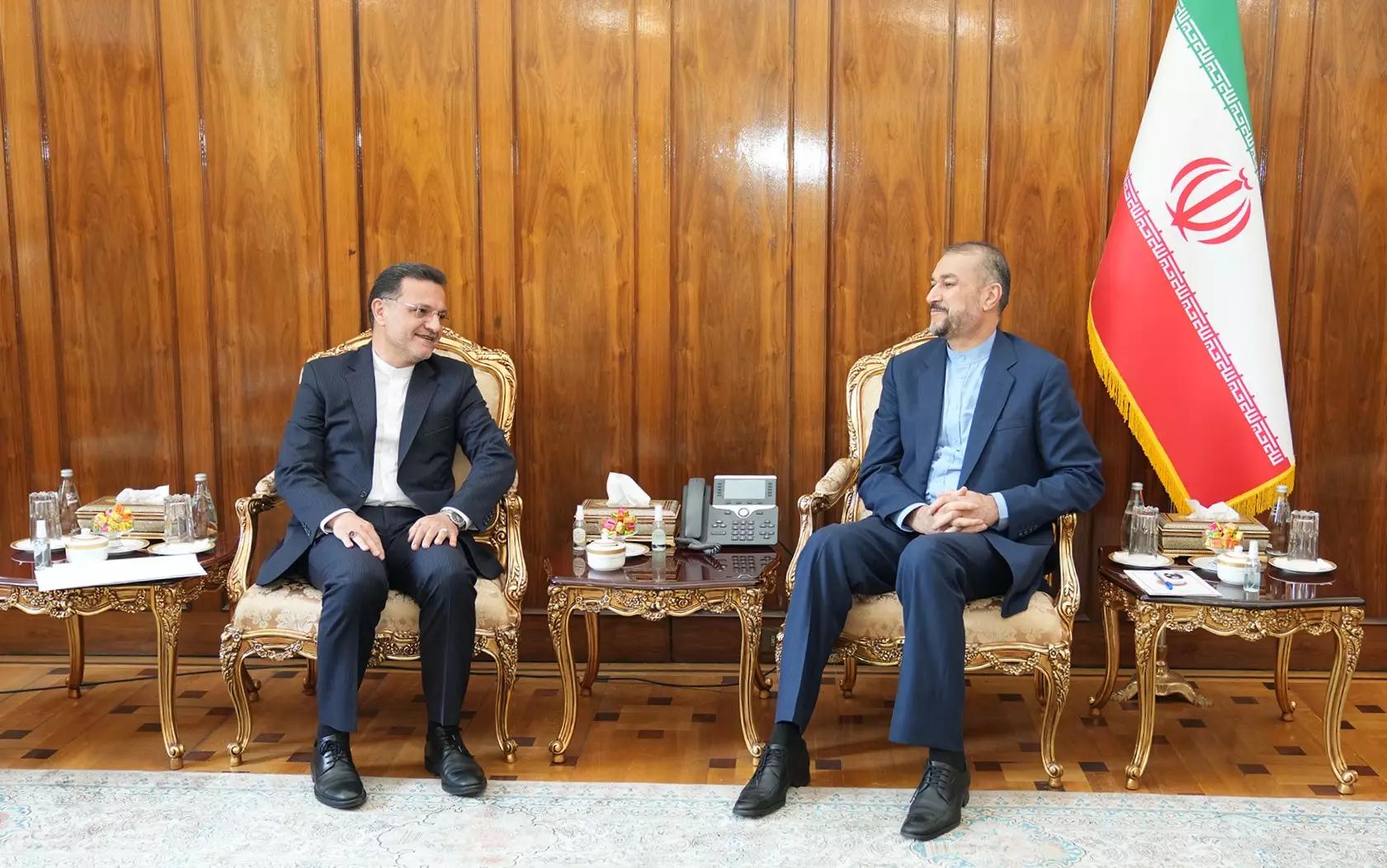 Iran's new ambassador to Beijing Mohsen Bakhtiar (left) in a meeting with Foreign Minister Hossein Amir-Abdollahian in China (undated) 