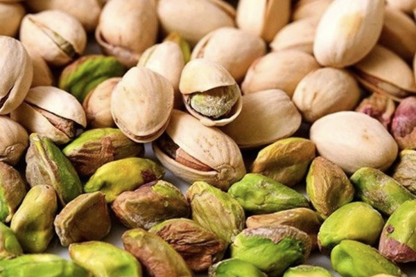 کانادا محدودیتهای تازهای بر پسته وارداتی از ایران وضع کرد