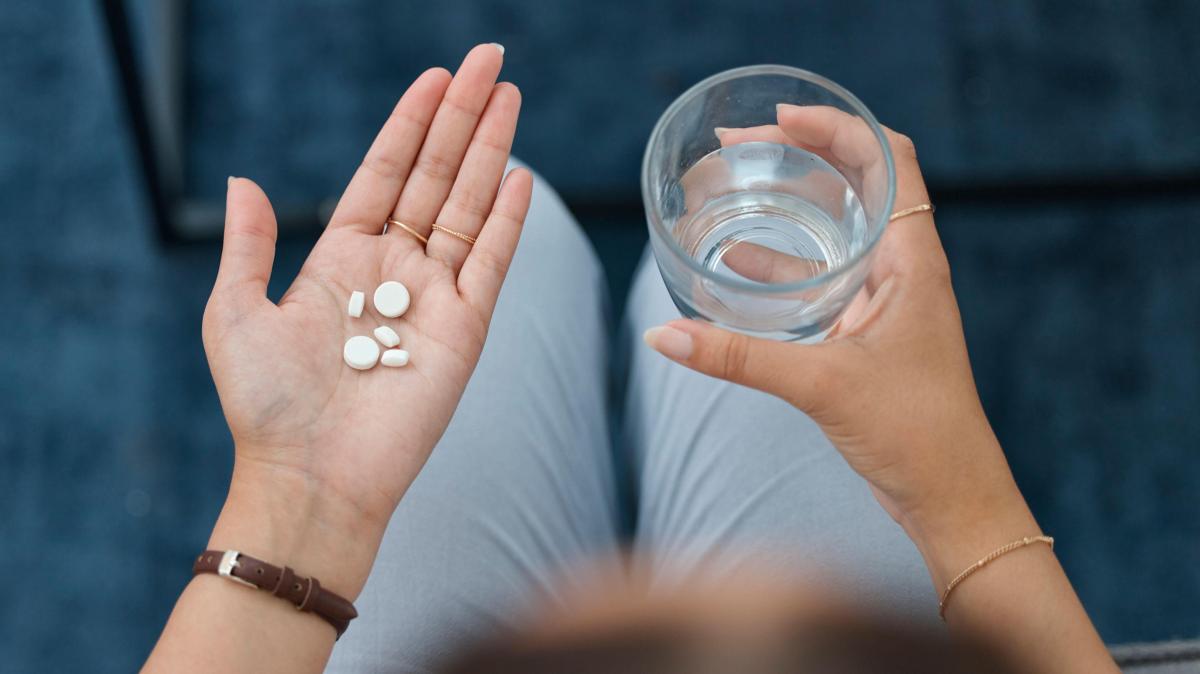 نتایج یک مطالعه: برخی داروها مانند ایبوپروفن می‌توانند در درمان زوال عقل موثر باشند