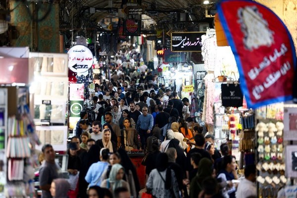 اعتراض شهروندان به قطع کالابرگ و یارانه: نه درآمد داریم، نه مشمول افزایش کمکهزینهایم