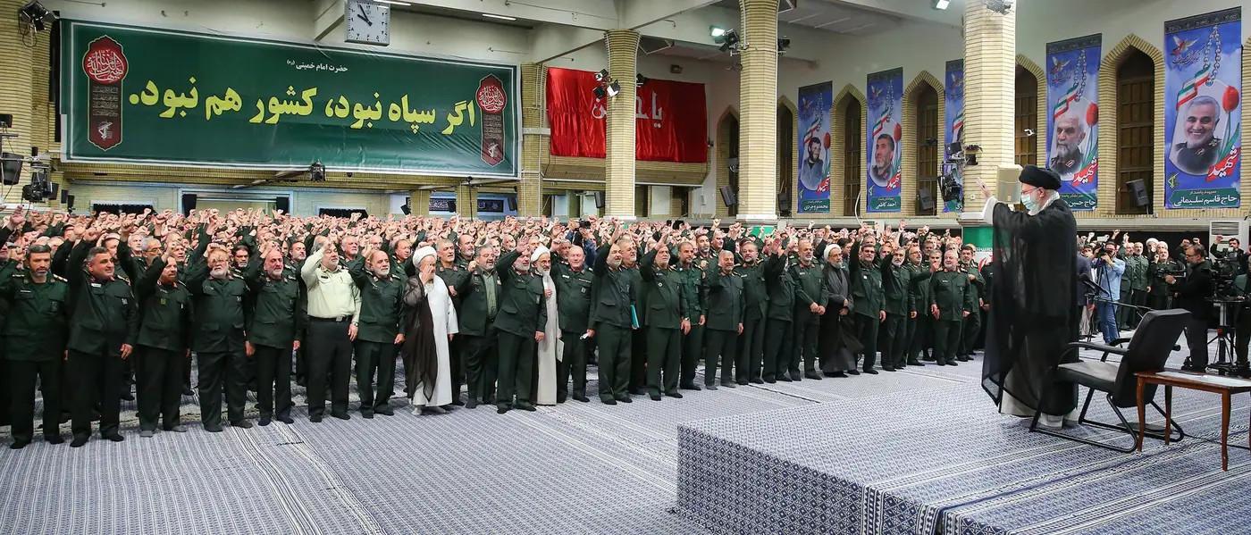 نام ایران بر زبان کسی که وطن برایش معنایی ندارد