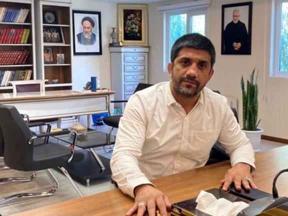 مقام دولت آمریکا به ایراناینترنشنال: گرین کارت علیرضا دبیر باطل شد