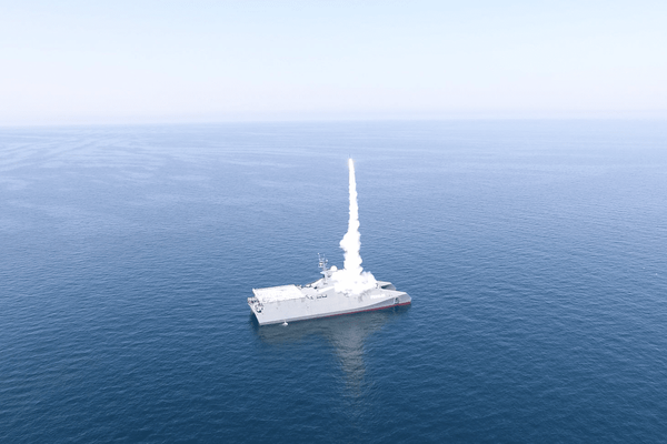 Iran says parts of Strait of Hormuz shut briefly during Guards drills