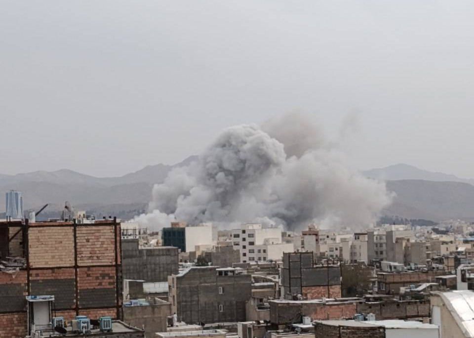 شهروندان از تداوم انفجارها و برقراری ایست‌های بازرسی خبر دادند