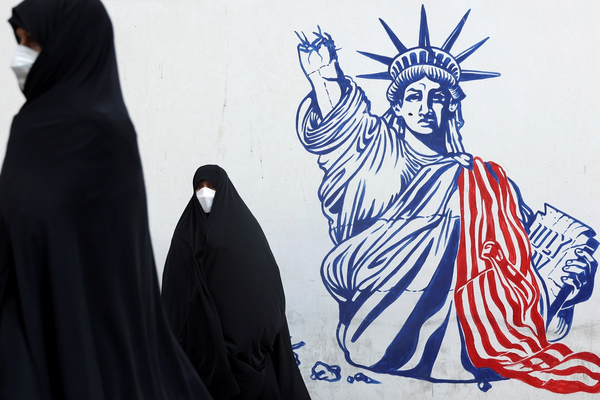 US warns citizens against visiting Iran due to 'paranoid' spy hunt