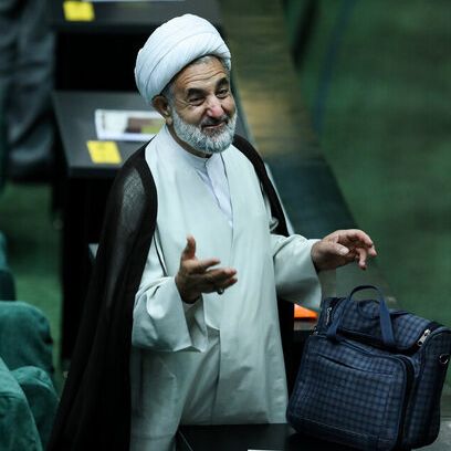 مجتبی ذوالنوری: در جلسه کمیسیون امنیت ملی با ظریف میگفتند نگران سکته آقای وزیر هستیم