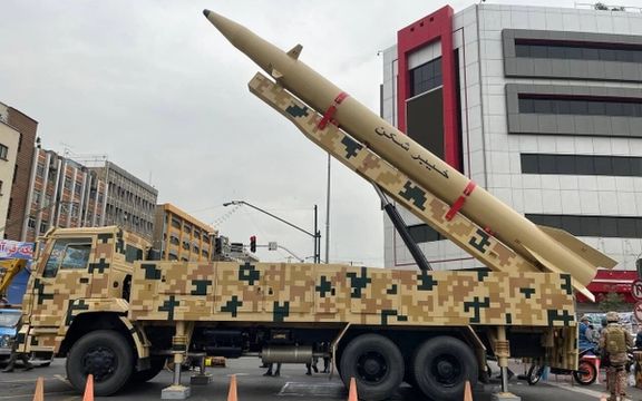 سه ماه پس از رونمایی موشک «خیبرشکن»، این موشک بار دیگر در مراسم حکومتی روز قدس رونمایی شد