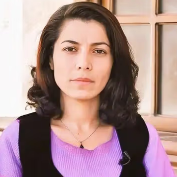 حکم اعدام وریشه مرادی، زندانی سیاسی، در دیوان عالی کشور نقض شد