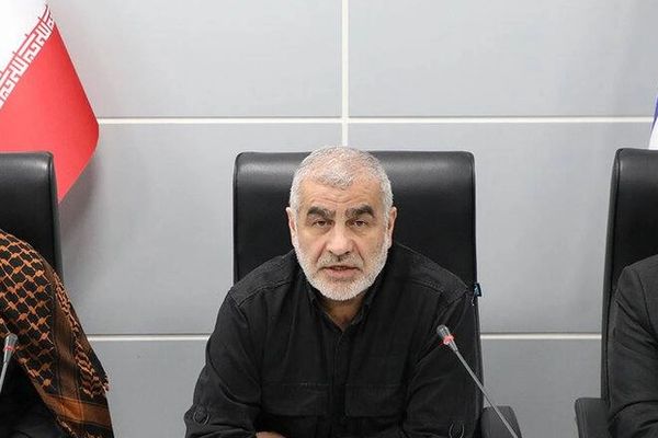 نیکزاد، نایبرییس مجلس: ترامپ بداند تنگه هرمز با عملیات نظامی باز نخواهد شد