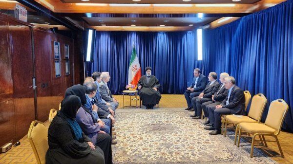 Raisi Says Iran Keen On More Cooperation With US Shiite Community