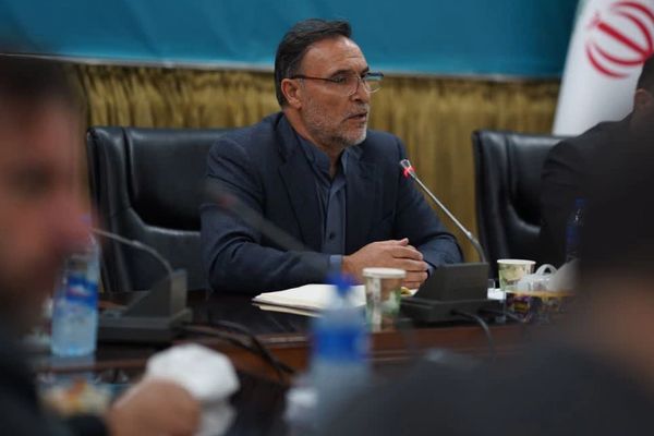 آریایینژاد، نماینده ملایر: بر اساس محاسبات ما، خون بر شمشیر پیروز است