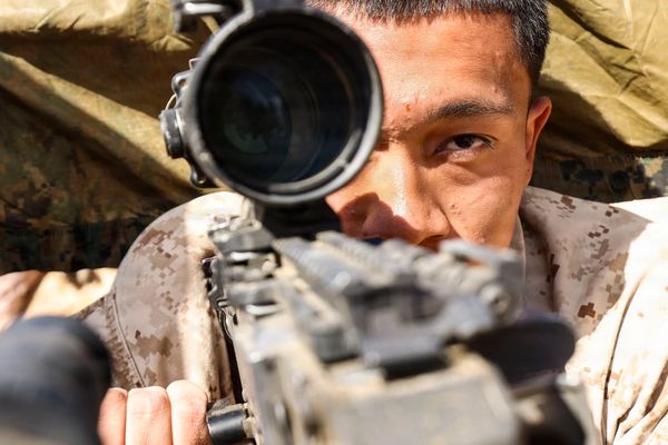 یگان سیویکم تفنگداران دریایی آمریکا در مسیر خلیج فارس