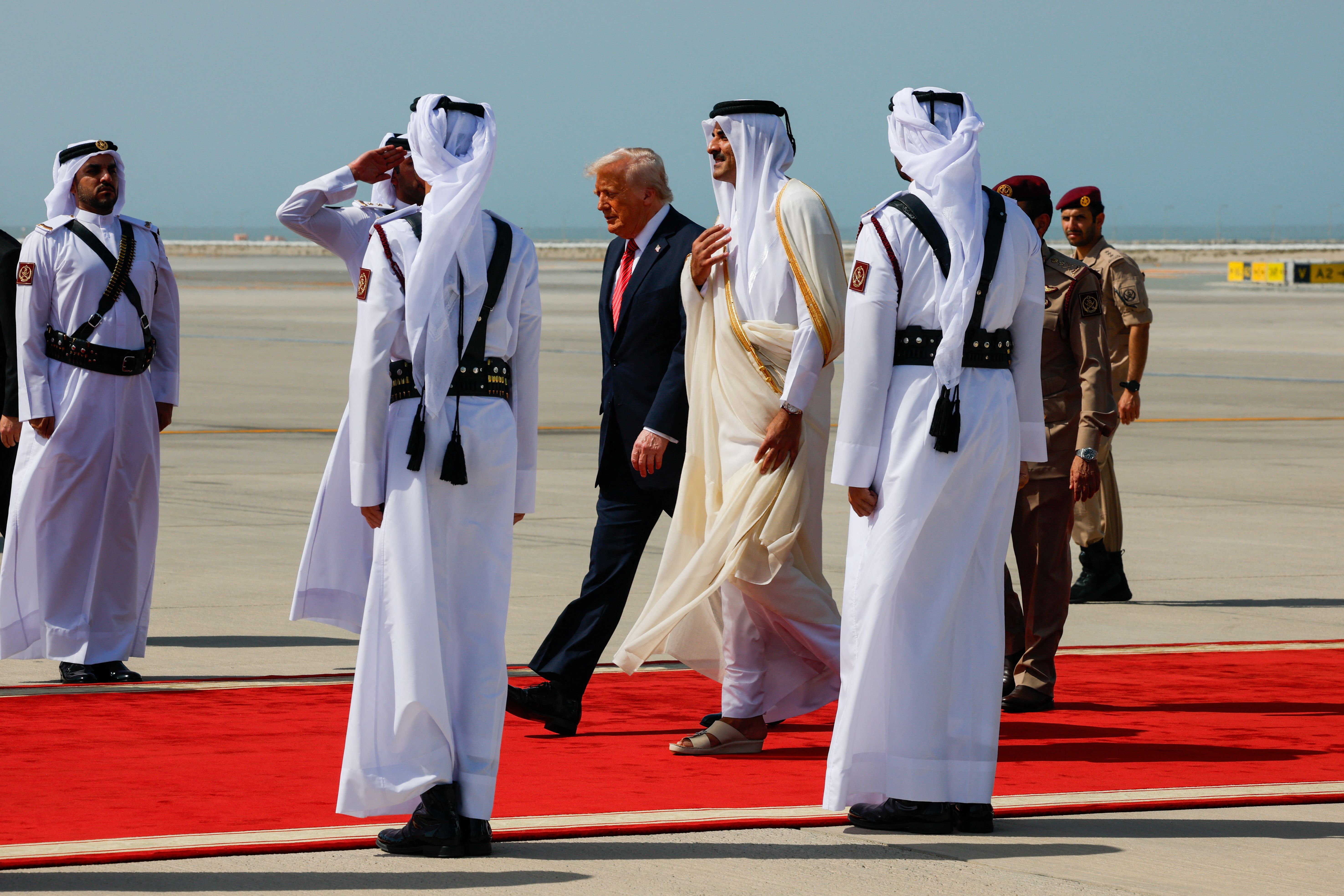 سفر ترامپ؛ خطری جدی‌تر از بی‌۵۲ها برای خامنه‌ای