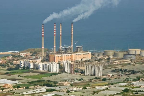 Syria’s largest oil refinery halts as Iranian crude shipments stop - FT