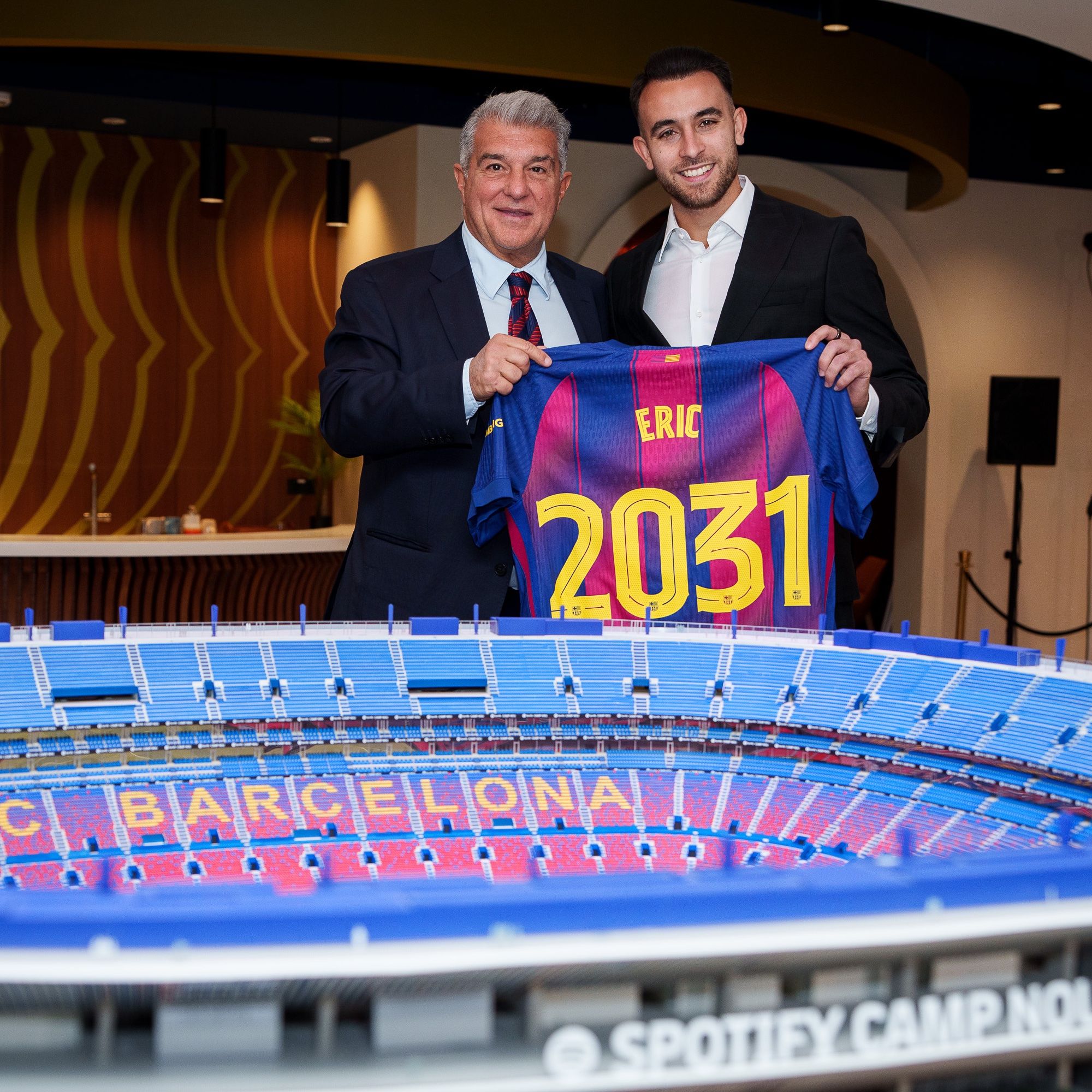 قرارداد اریک گارسیا با بارسلونا تا سال ۲۰۳۱ تمدید شد