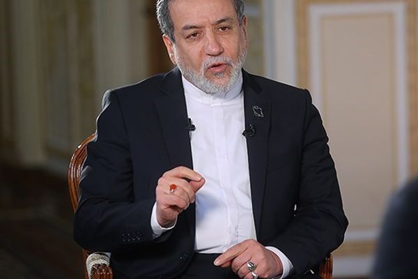 عباس عراقچی: فعال شدن مکانیسم ماشه خسارتهای زیادی دارد اما پایان همهچیز نیست