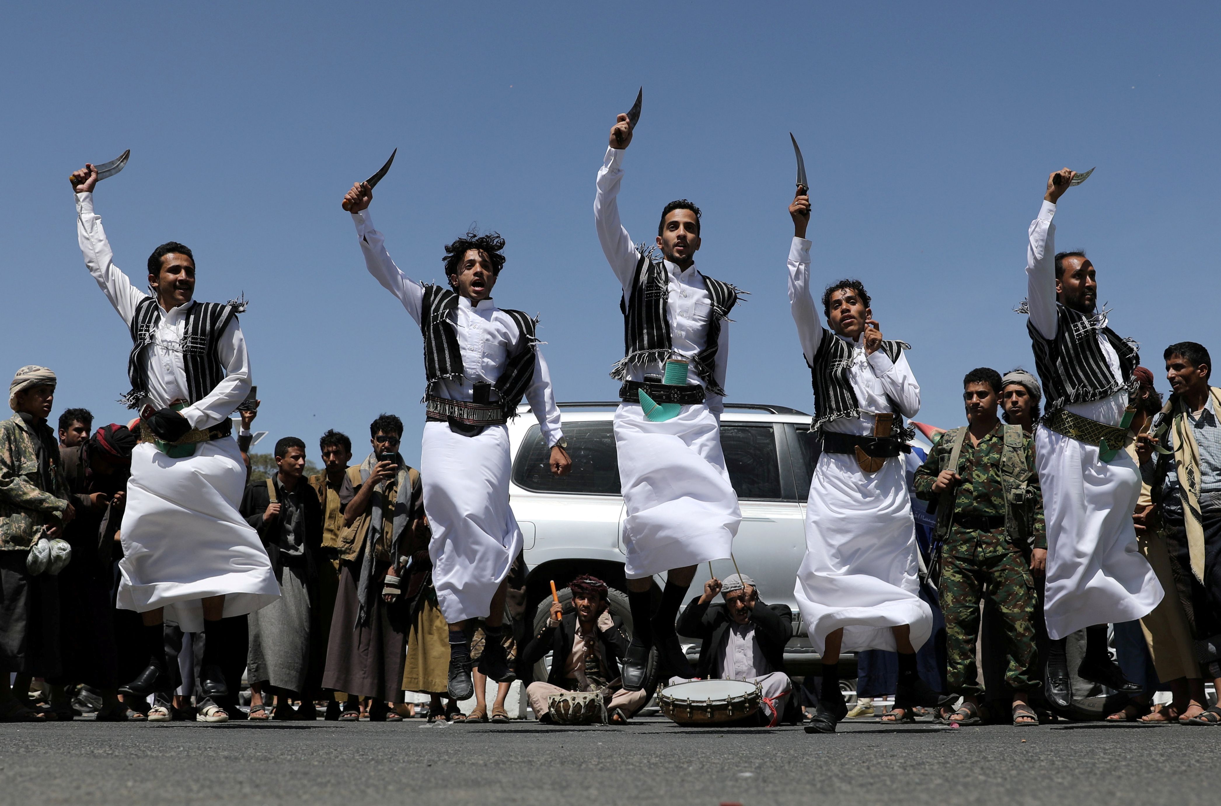 وزارت حمل‌ونقل یمن: کشتی هندی پس از حمله حوثی‌ها غرق شد