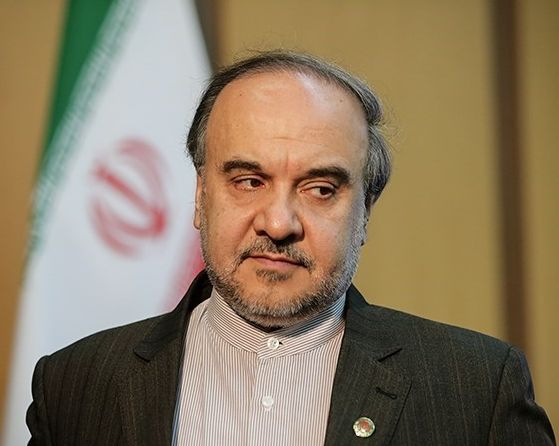 وزیر دولت روحانی: سلطانیفر و خانوادهاش پرسپولیسی بودند، اما استقلال همیشه باخته