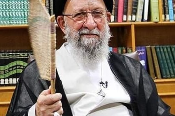 نماینده خامنهای در گلستان: مردم در کنار دیدن مشکل آب و برق موفقیتها را هم ببینند