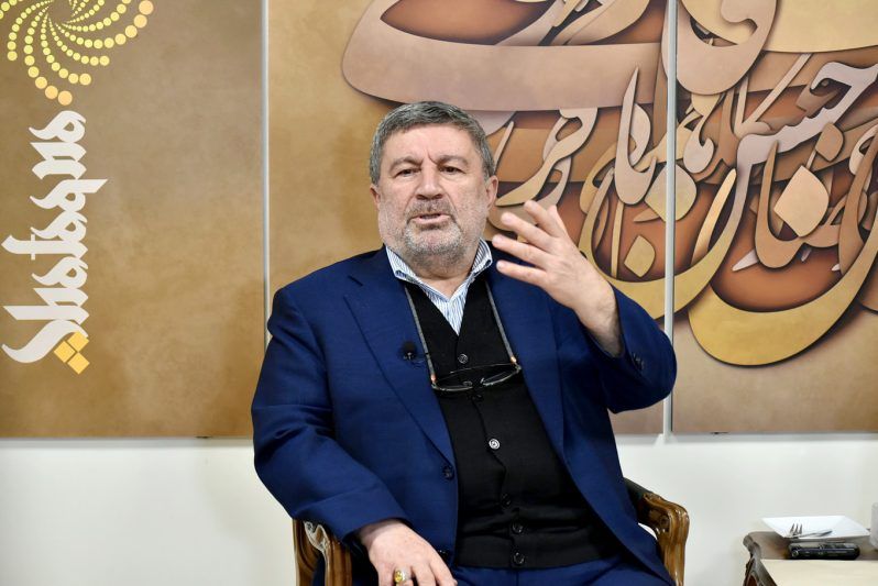رئيس "الإعلام الحكومي" الإيراني: نتفاوض "بمرارة" والانتقام لمقتل خامنئي يسكن قلوبنا